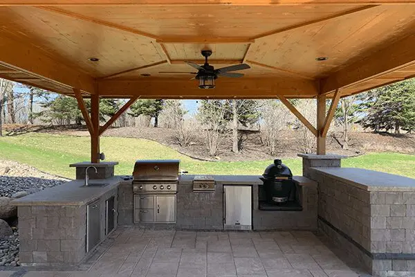 Outdoor Kitchen and Amazing Backyard